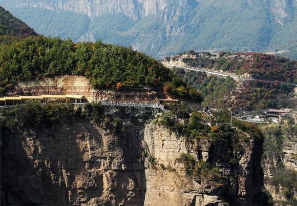 ��������̫��ɽ�ϴ�ͳ���䣺������