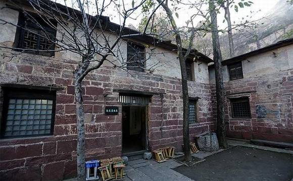 �������ݹ��Ĳ��ʾ�