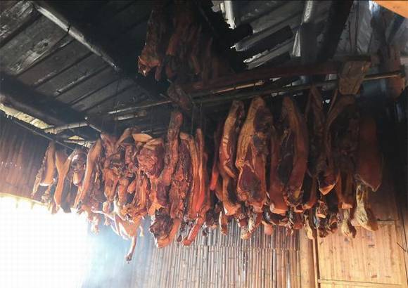 ����������