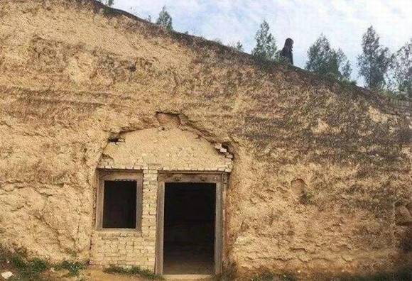 ɽ���ӽ�Ѧ�ʹ�Ҥ