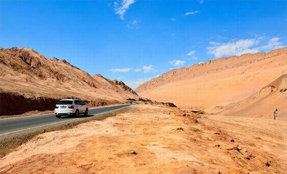 �½�����ɽ�Ĵ�˵