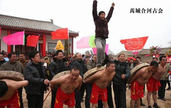 ɽ�����40�������Ļ�