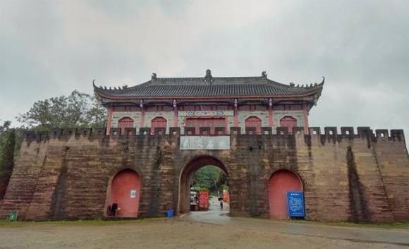 �ɶ��ƶ�ʯ�� �����������������