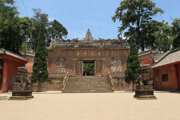 �ɶ��ƶ�ʯ�� �����������������