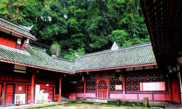 �Ĵ�ǧ����¹�����Ժ