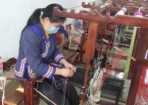 ׳��֯�����գ�׳��