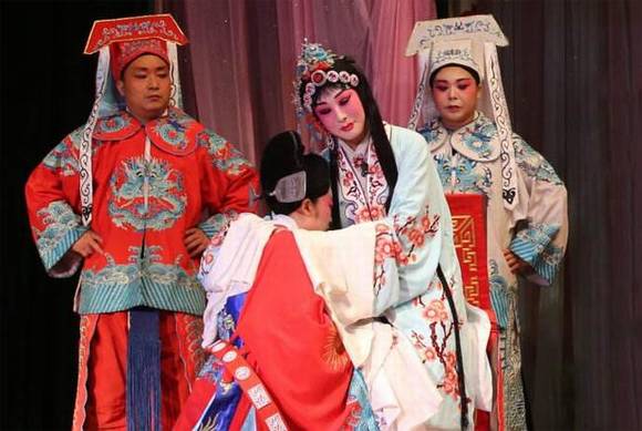 ���ϰ���