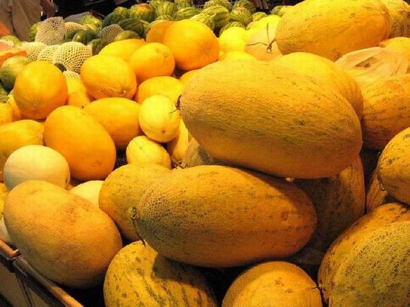 酿酒设备厂家-哈密瓜酒制作方法