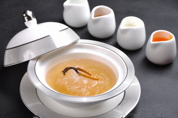 家庭自酿冬虫夏草保健酒技术方法详解-