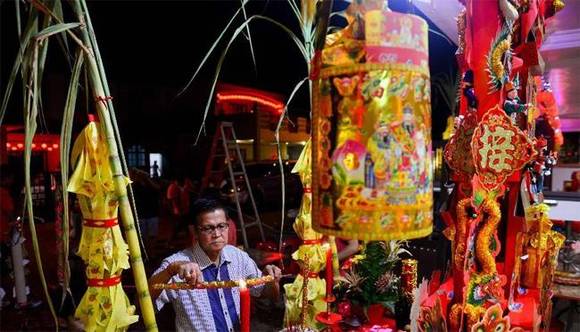 �������ǻ��������³��ŵġ��칫����