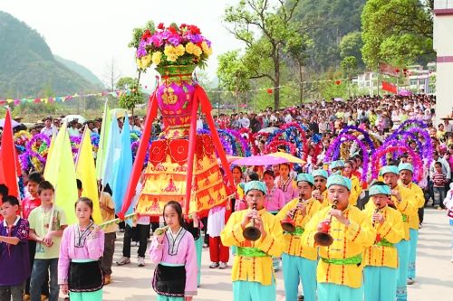 ����������կ�����ڸ�ӽ��