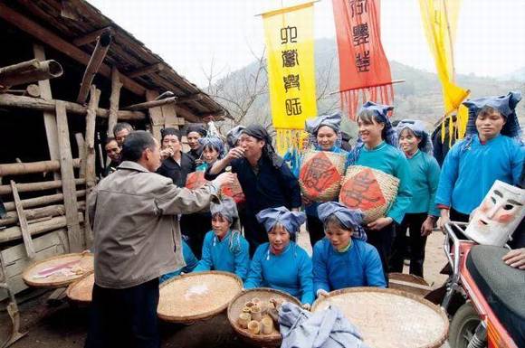 ��������׳����ս�