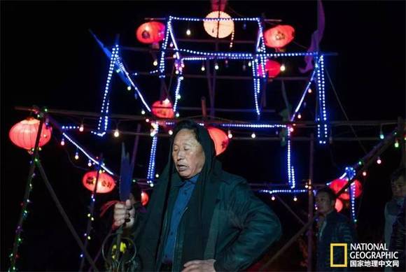 ����ʯ����¶��������ᡱ