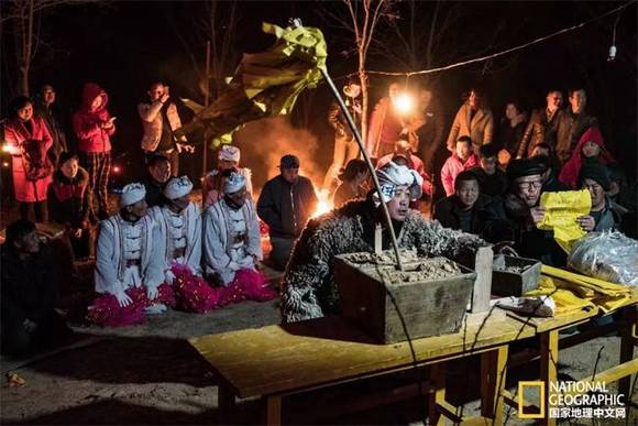 ����ʯ����¶��������ᡱ