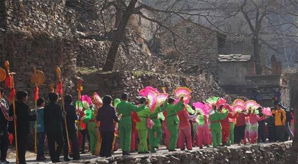 ��̨��·����ţ��̨����¶�����ĸ