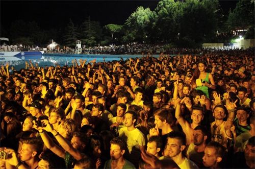 ��������½�