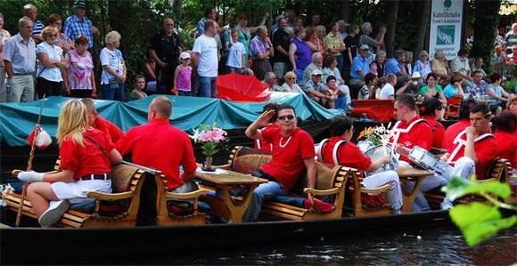 �¹�ʩ���׵�ɭ�ֽ�