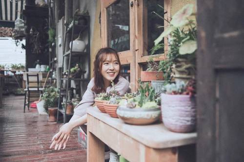 关于月亮的诗句的诗句