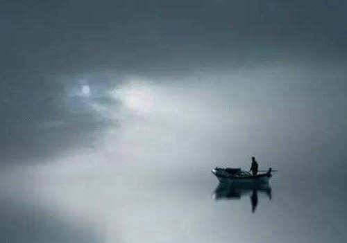 不信强权古诗句