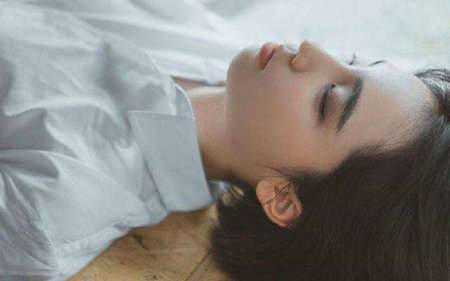 赞美女人的现代诗句