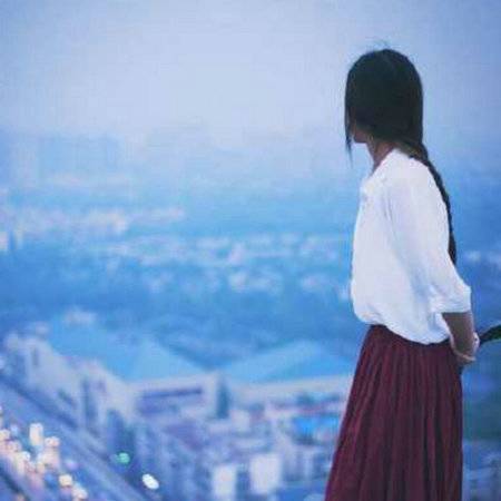 描写风击鼓的诗句