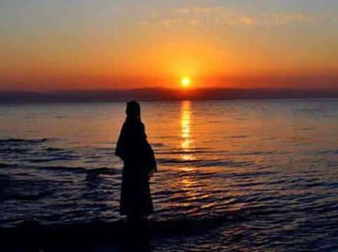 夜黑恐怖的诗句