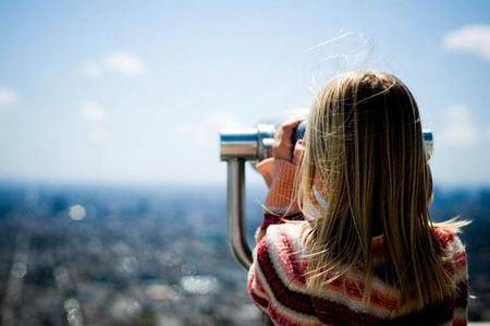 轻轻走来的诗句