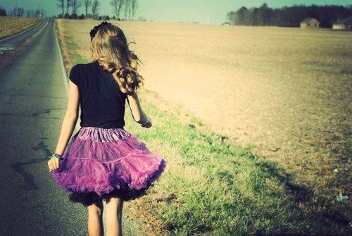 有董字和静字的诗句