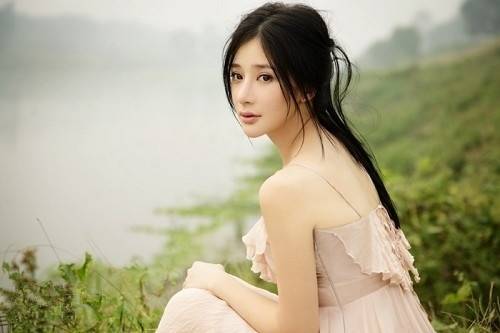 形容山和雪励志的诗句