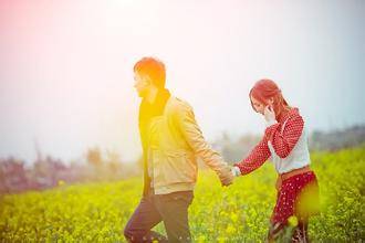 关于铃兰花诗句