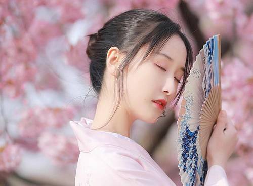 娇花承玉露古诗