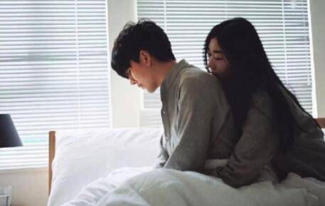 祥云百鹤窗导游词