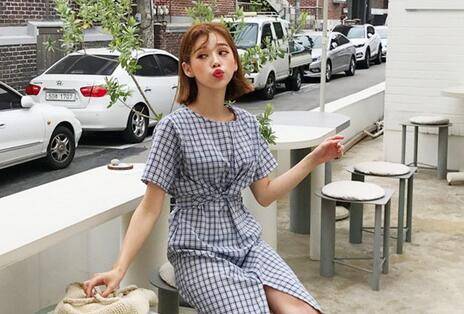 5个字带月的古诗