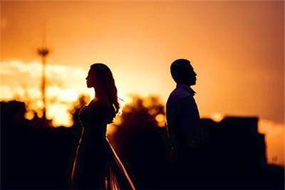 倾盆大雨的古诗