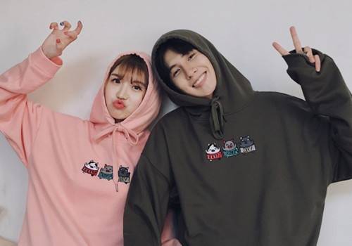 一盏马灯导游词