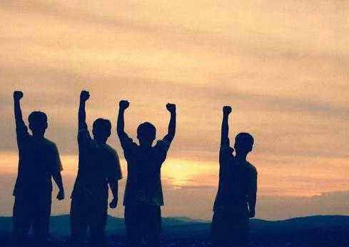 扎兰屯杜鹃坡导游词