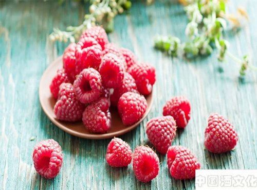 树莓酒的做法,树莓酒的功效_调制酿造