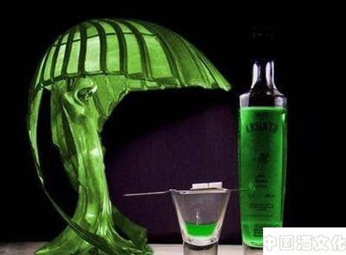世界名酒之一苦艾酒的酿造特点_调制酿造