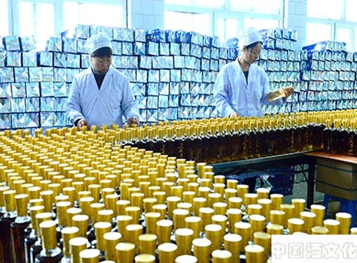 白酒新产品试制过程_调制酿造