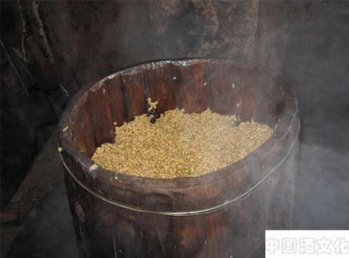 标注纯粮酿造的酒真的一定是纯粮食酿造出来的吗?_调制酿造