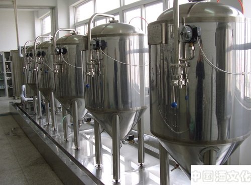 啤酒的酿造与生产_调制酿造