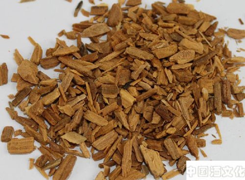 首乌地黄酒_调制酿造