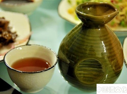 品酒养生:夏天适合喝黄酒吗?_品酒养生