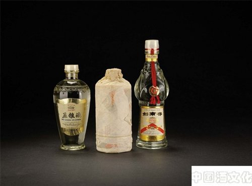 来看看那些陈年老酒鉴定师们是如何鉴定陈年老酒的_品酒养生