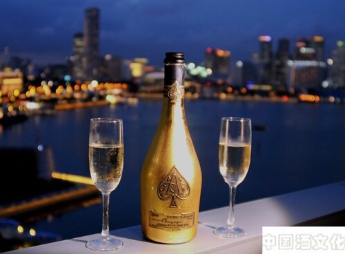 香槟酒的身世解答之香槟酒是哪个国家的_酒史文化_