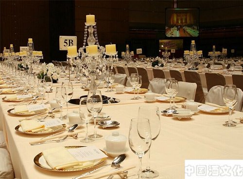 关于中国酒桌文化礼仪的探讨_酒史文化