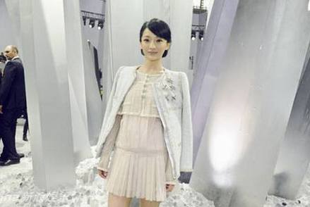 向女明星们学习“装逼”