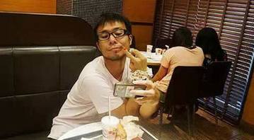 单身狗如何假装有女朋友?