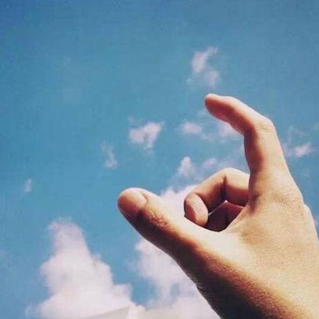 告诉你一个密码:手机1秒变透明的方法