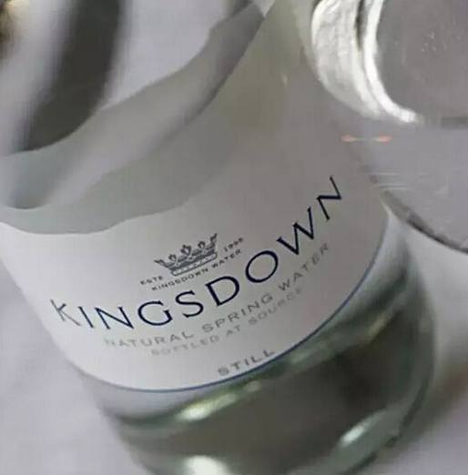 全球11大最畅销的矿泉水 duangduangduang瞬间逼格高了